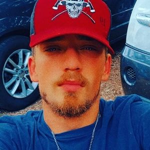 Meet your Posher, Logan